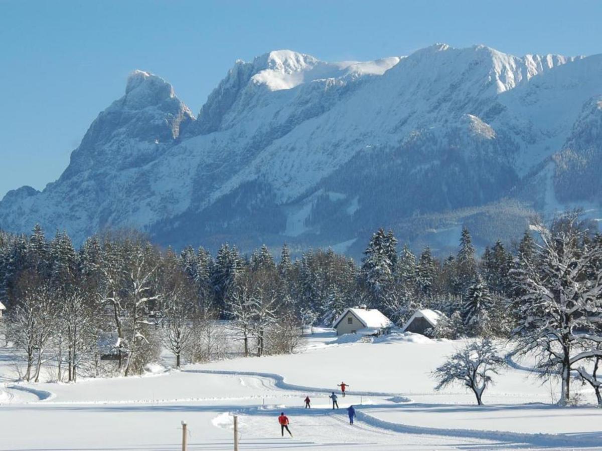 Hotel Die Traube Admont Exteriör bild