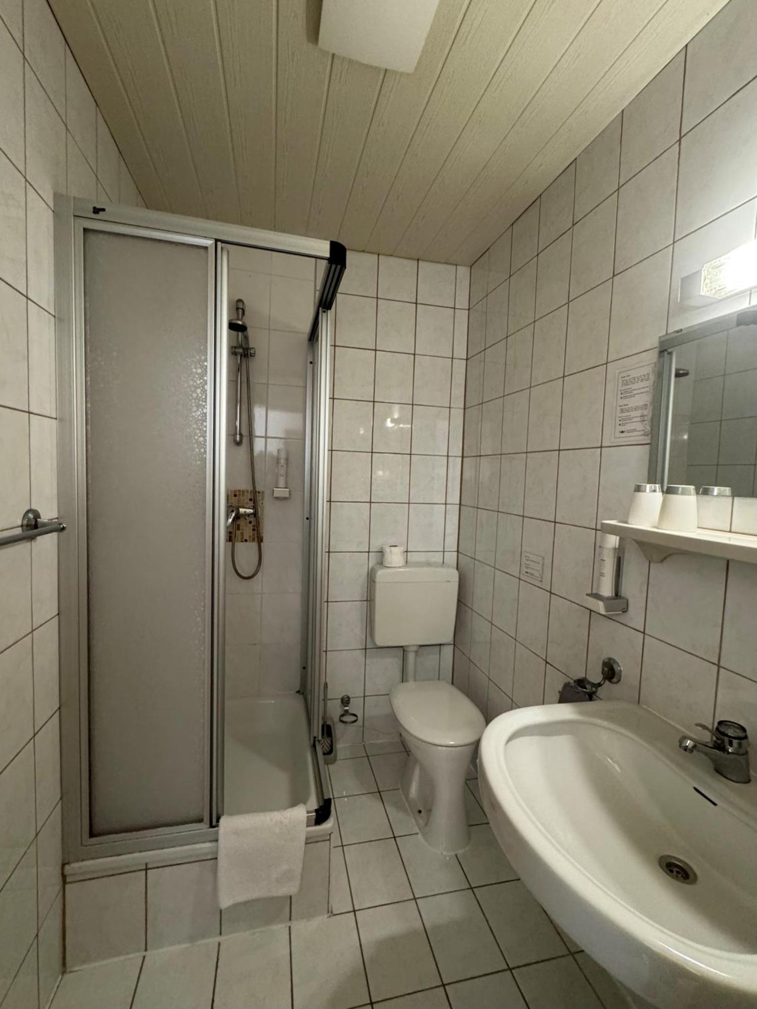 Hotel Die Traube Admont Exteriör bild