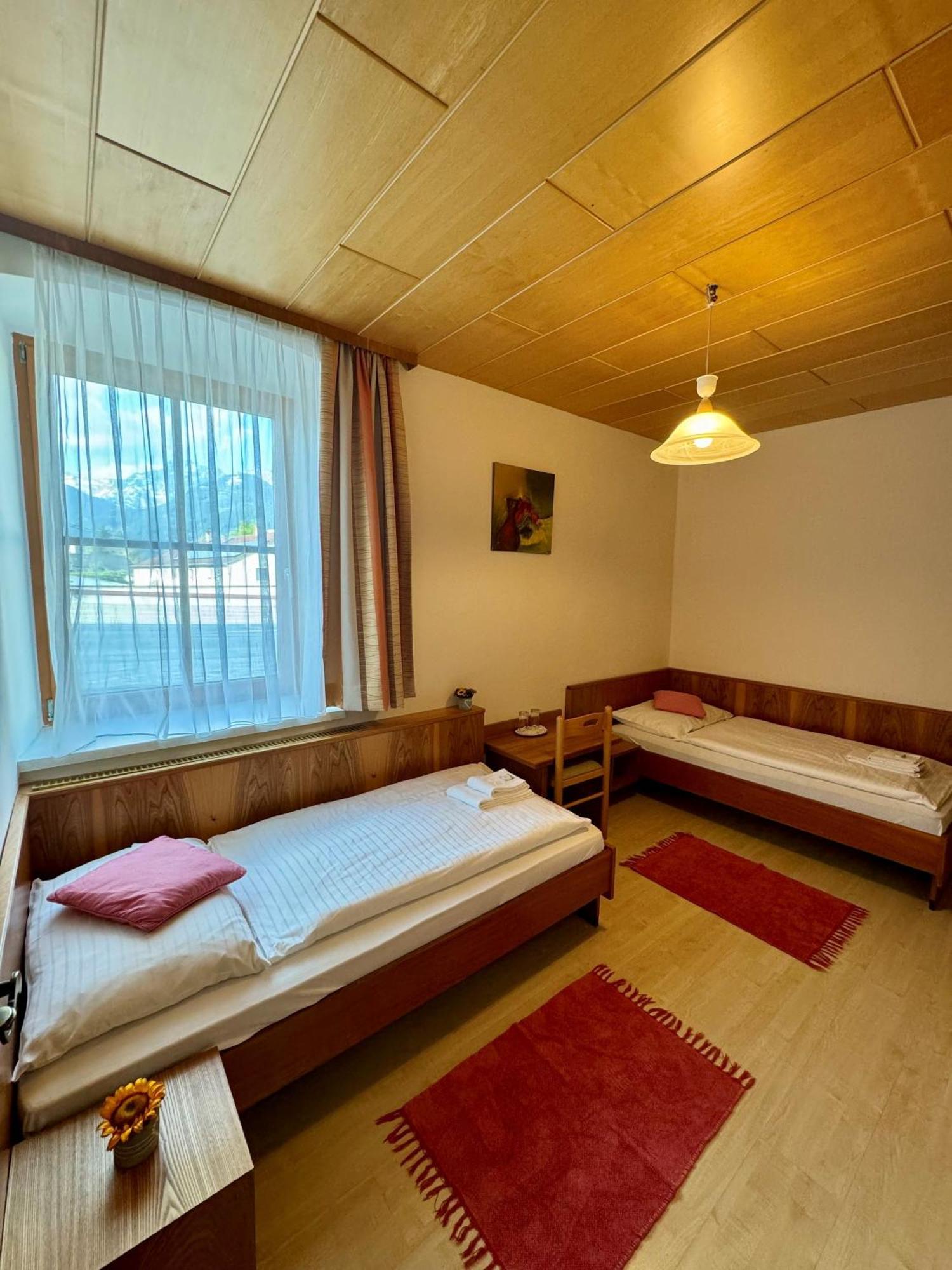 Hotel Die Traube Admont Exteriör bild
